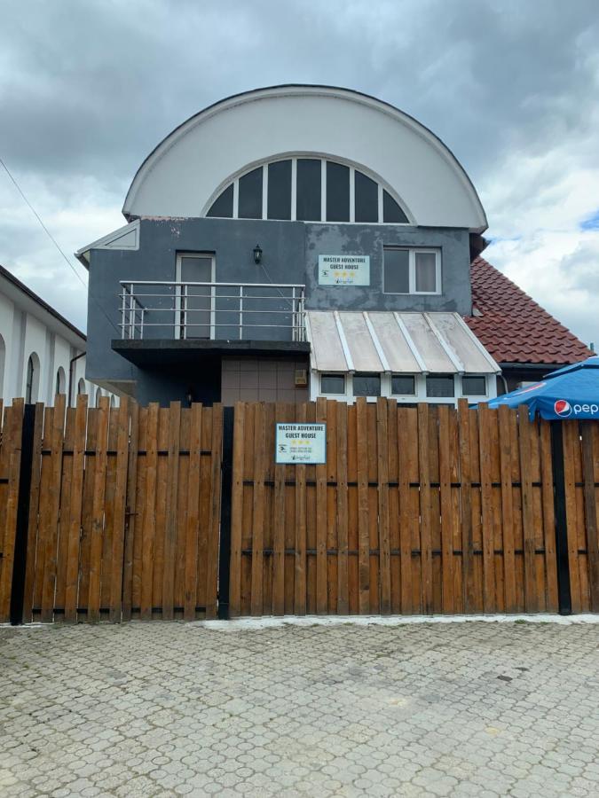 Master Adventure Guest House Vadu Crisului Ngoại thất bức ảnh